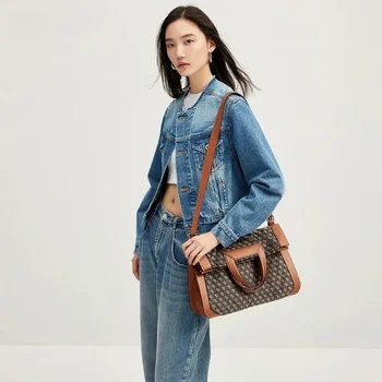 Моден тренд 2024 година, нови добри съвети, женствена чанта за пресбиопия, по-голямата голям чанта през рамо, изискана дамска чанта в западен стил