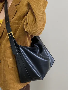 Новост 2023 година в женската чанта-скитник, изкуствена кожа, мека чанта Dark Wind, вместительных чанти през рамо с едно рамо с голям капацитет